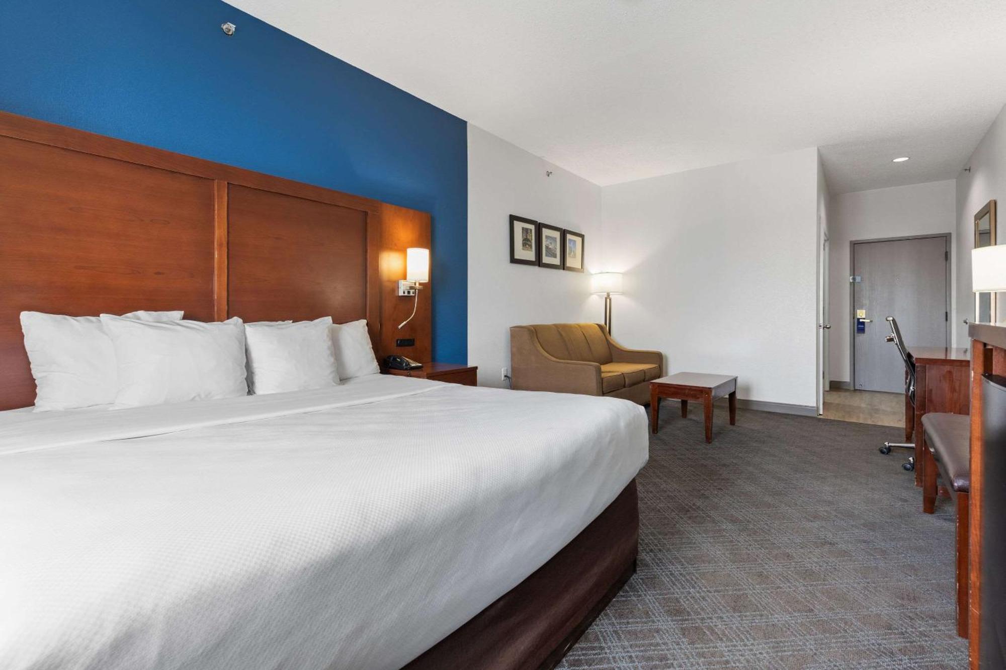 Comfort Suites Lombard - Addison Exteriör bild
